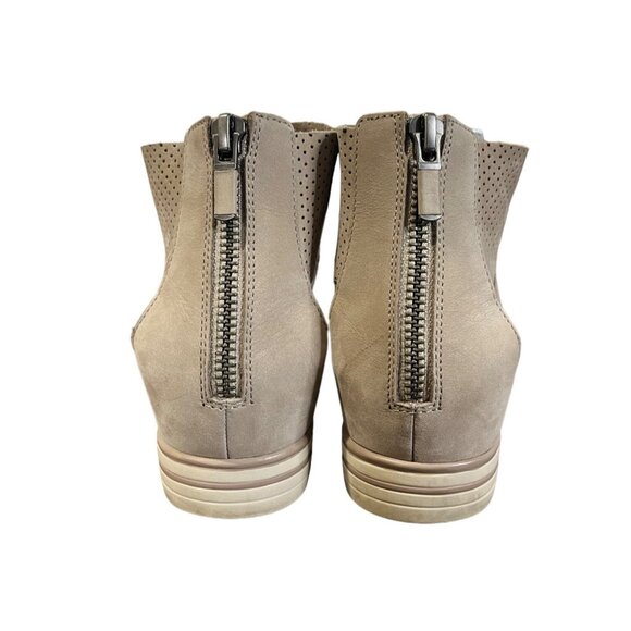 Eileen Fisher Women's 8.5 Sandals Wedge Open Toe Perforated Beige Zip Closure - Picture 4 of 8